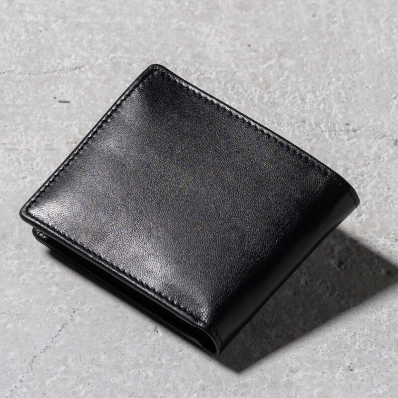 MURAの「ゴートレザー スキミング防止機能付き 二つ折り財布」